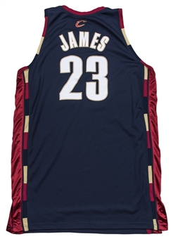 2006-07 LeBron James Signed Cleveland Cavaliers Navy Alternate Game Jersey With NBA Finals Patch (UDA)